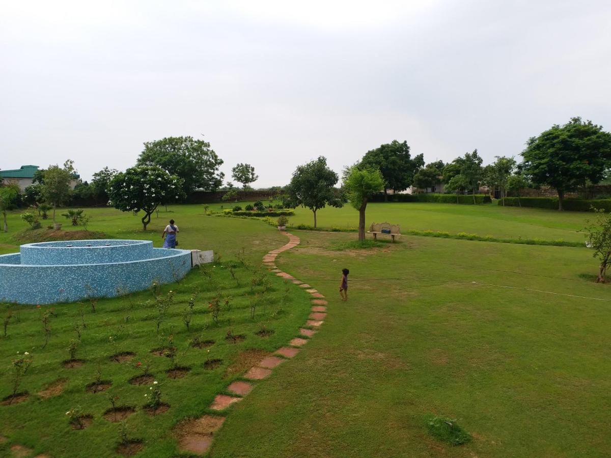 Aravali Hill View Estate Villa Gurgaon Exterior photo